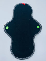 10” moderate flow cloth reusable pads “Como se llama?”